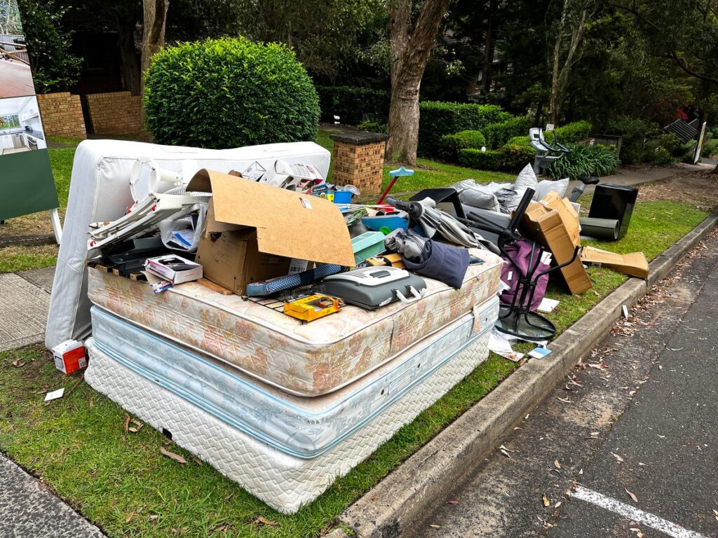 Clean Scene Services Rubbish Removal